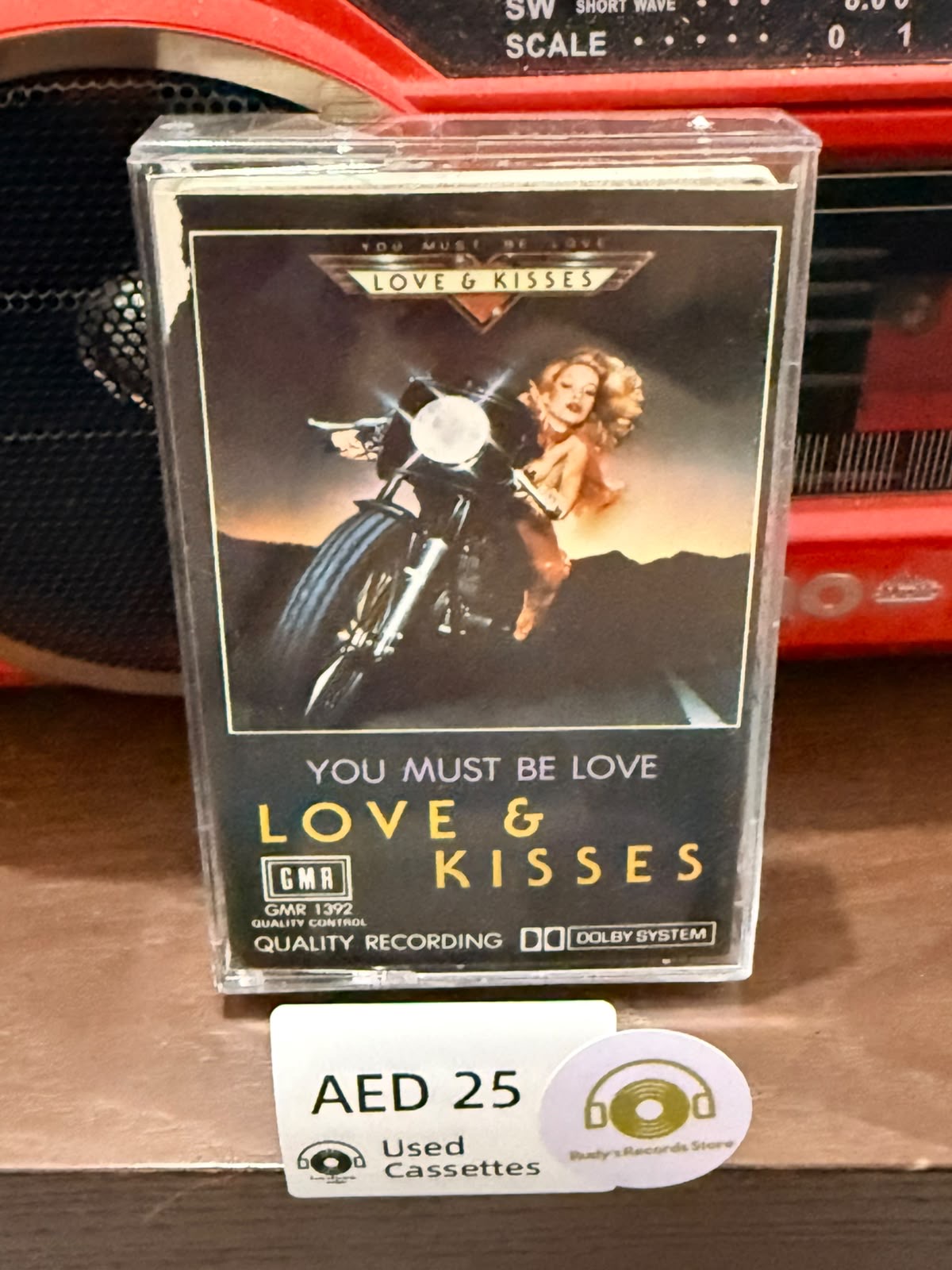 Love & Kisses