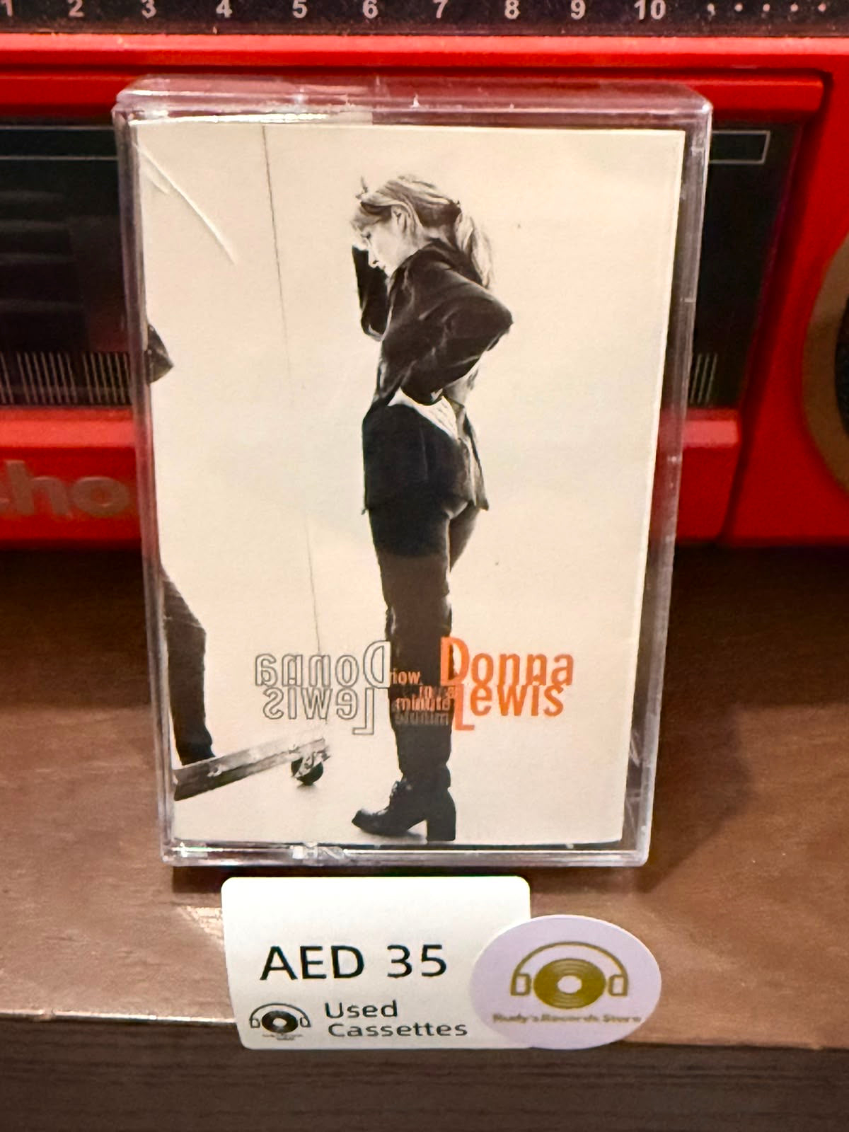 Donna Lewis