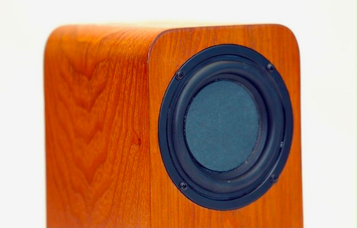 MJI MM2012 Turntable with Speakers - Natural Finish (Display Piece)